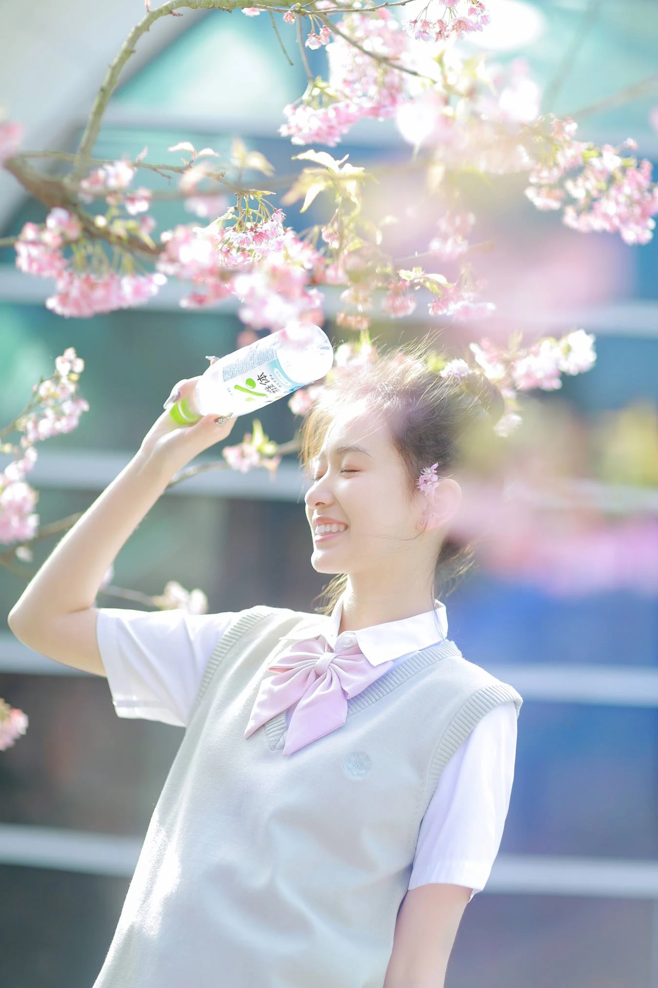 [YITUU艺图语] 2022.05.11 樱花下的春日心动 瑞秋的快乐人生 [23P/160MB]