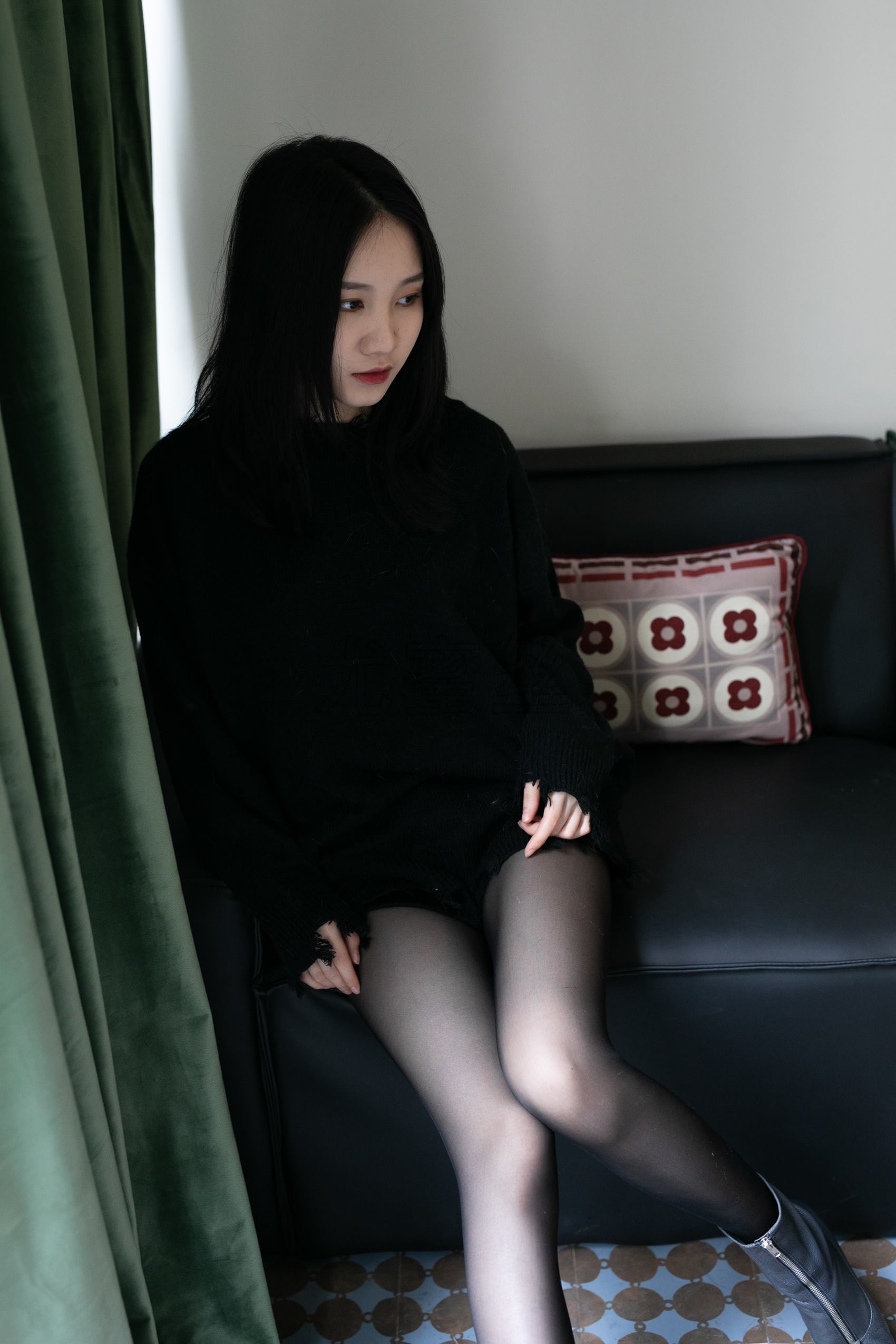尤蜜丝 NO.037 穿搭推广展示图集 邻家有女[172P/0.97GB]