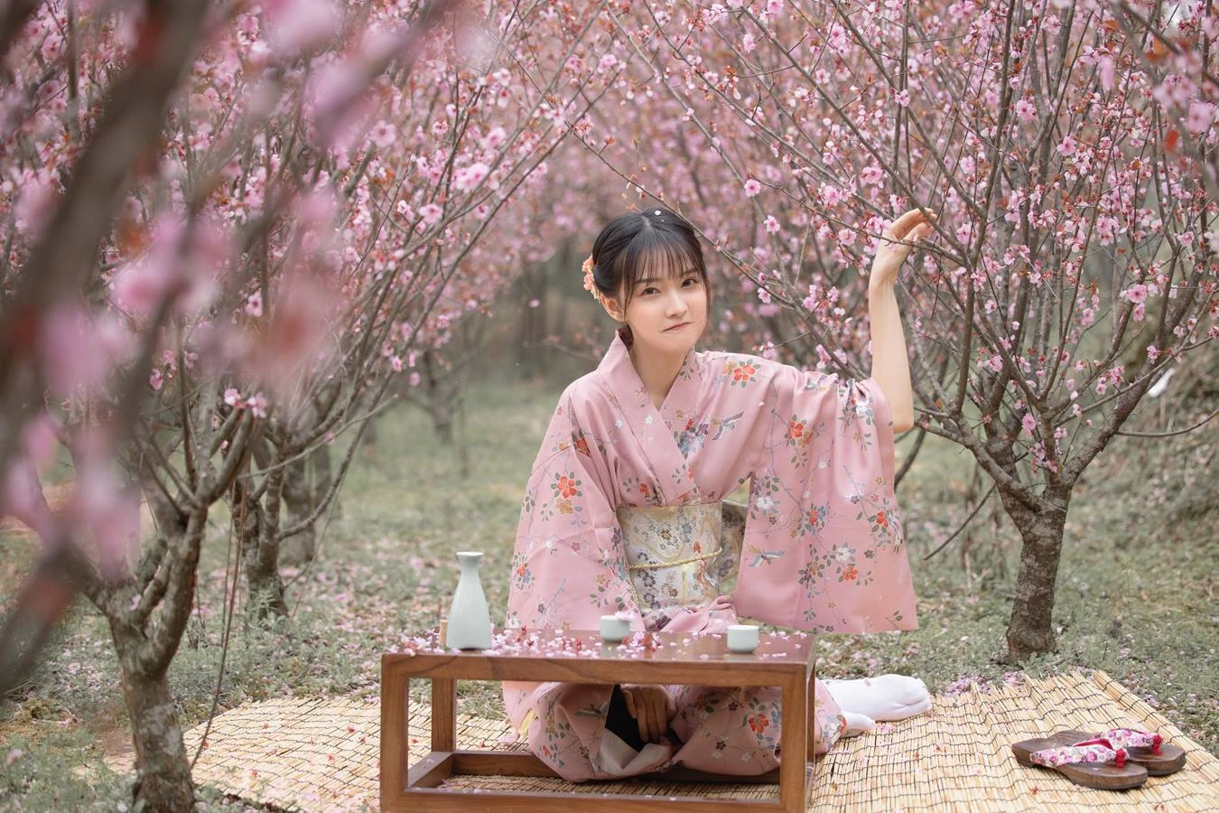 [YITUU艺图语] 2022.03.31 桃花和服 [29P/297MB]