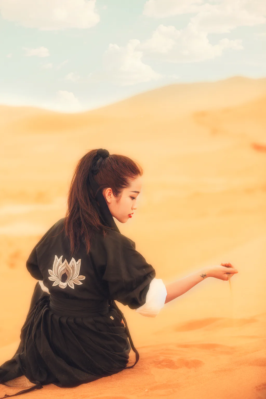 [YITUYU艺图语]2023.05.01 赤地千里 百万[43+1P/344MB]