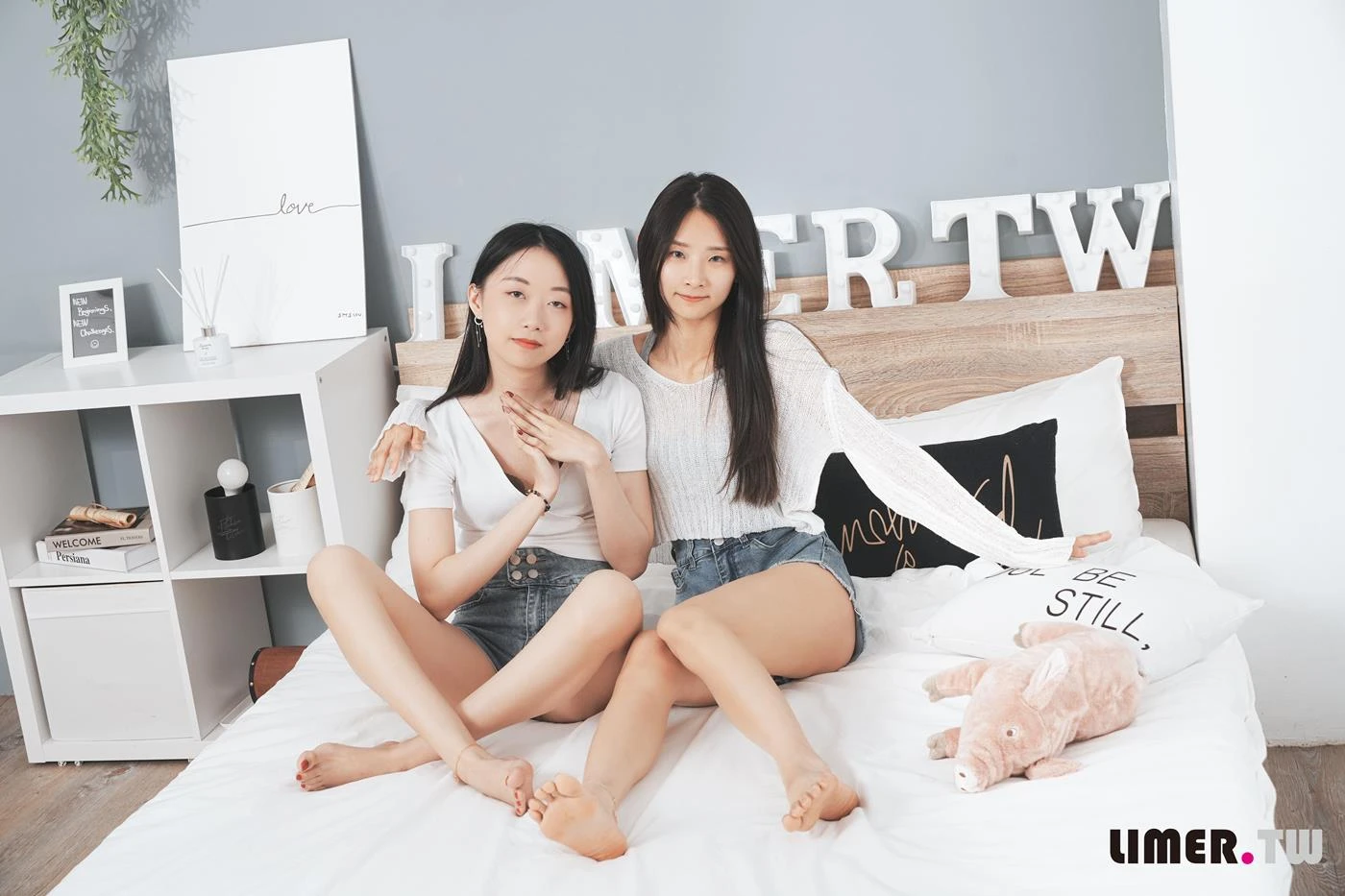 Limerence原创 NO.040 EJ+Syuan 女女足底TK地狱崩溃求饶[140P/2V/6.56GB]
