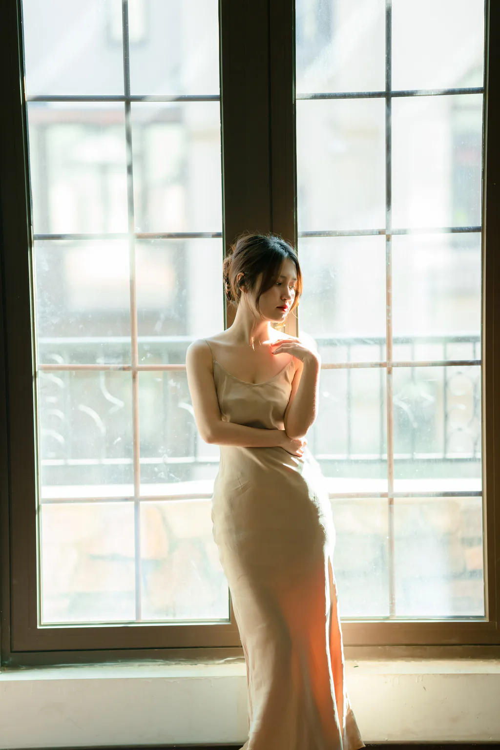 [YITUYU艺图语]2023.03.16 午后 草莓[21+1P/256MB]