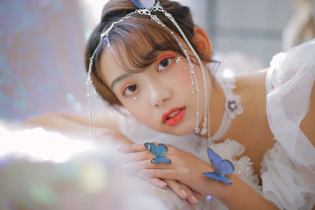 [YITUYU艺图语]2023.02.08 蝶恋 芊芊[42+1P/314MB]
