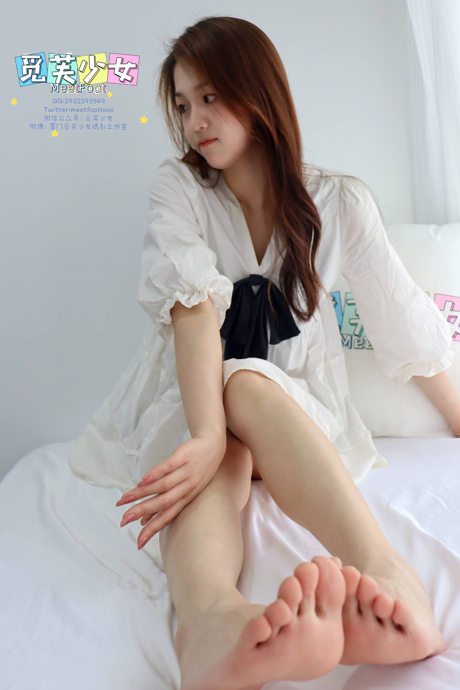 觅芙少女 NO.012 小家碧王发及腰，情窦初开样妖烧 [291P/3V/9.32G]