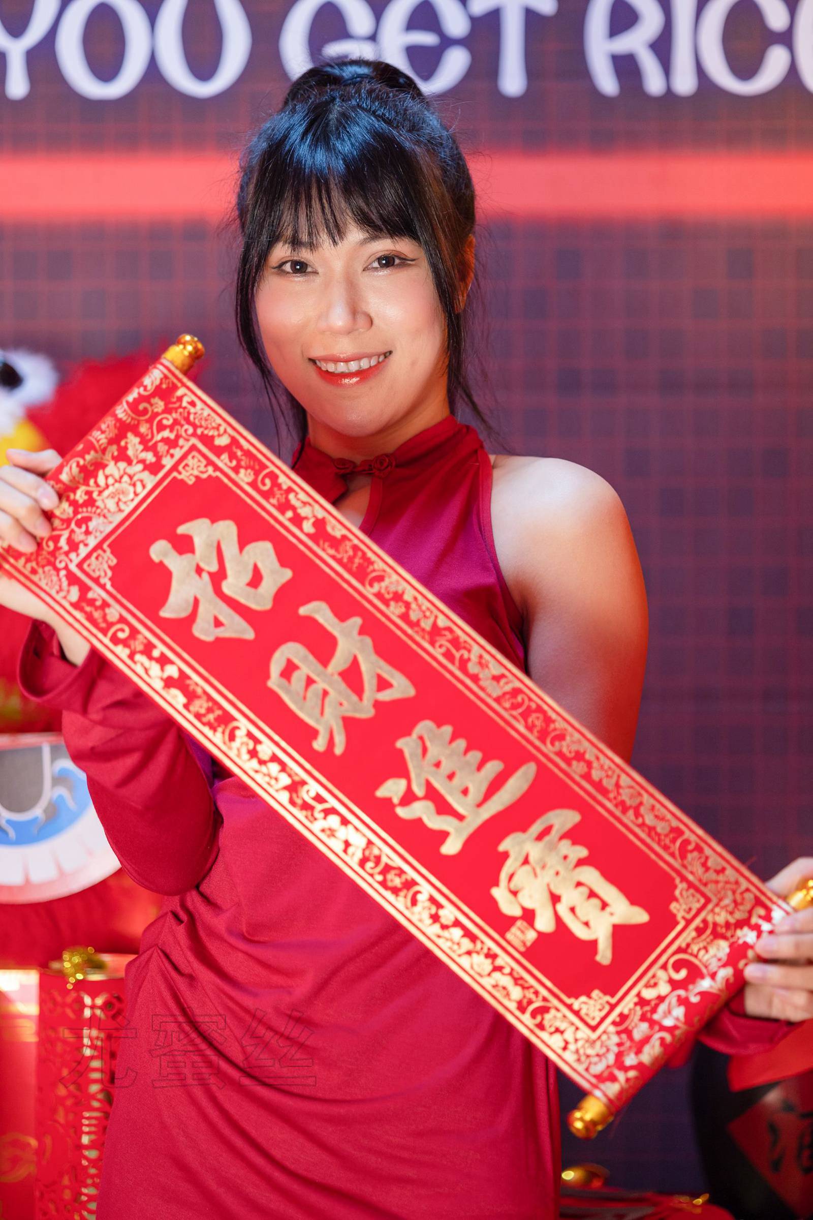 尤蜜丝 NO.099 穿搭推广展示图集[89P/987MB]