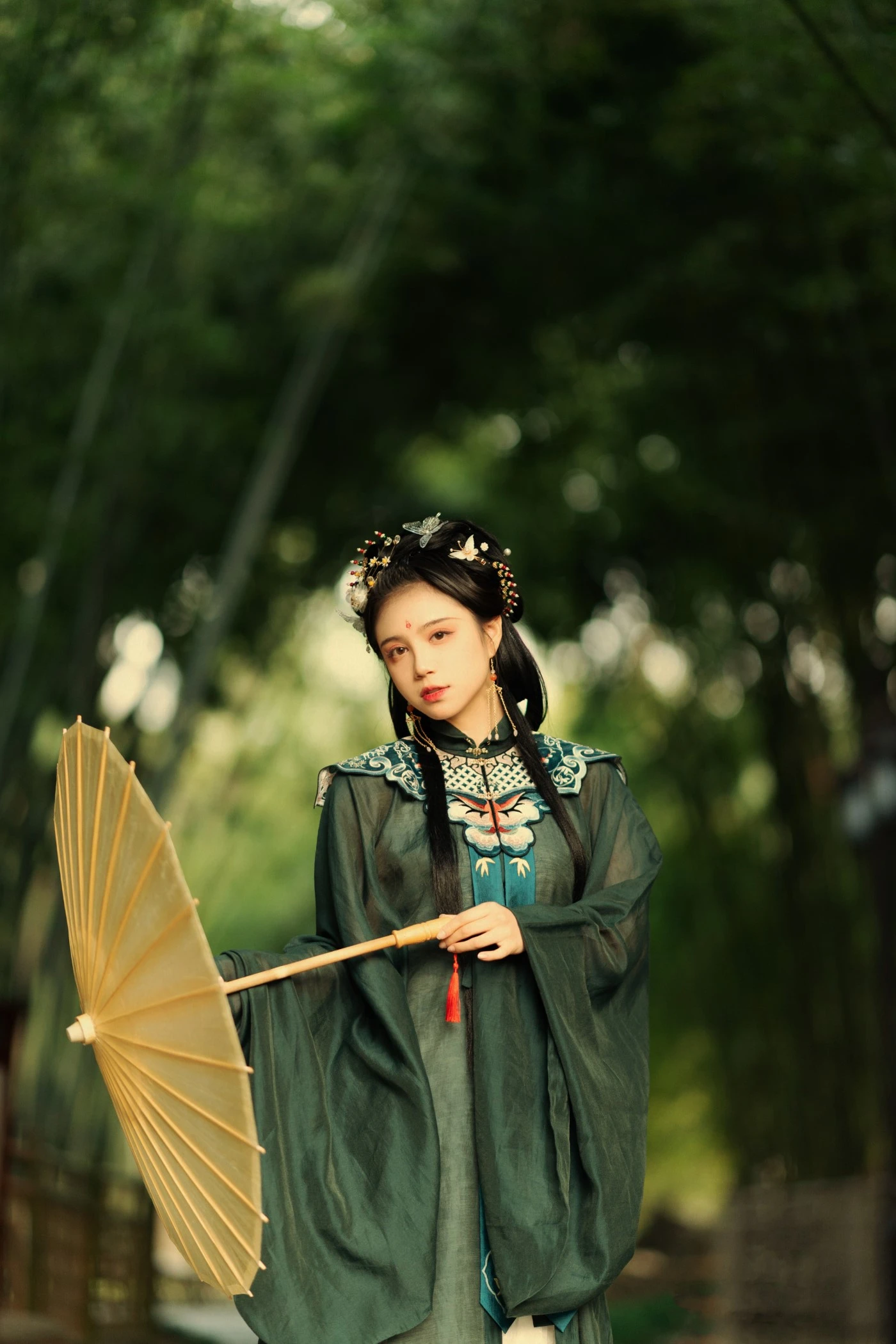 [YITUYU艺图语] 2022.06.12 谷雨 贰加六 [37P/448MB]