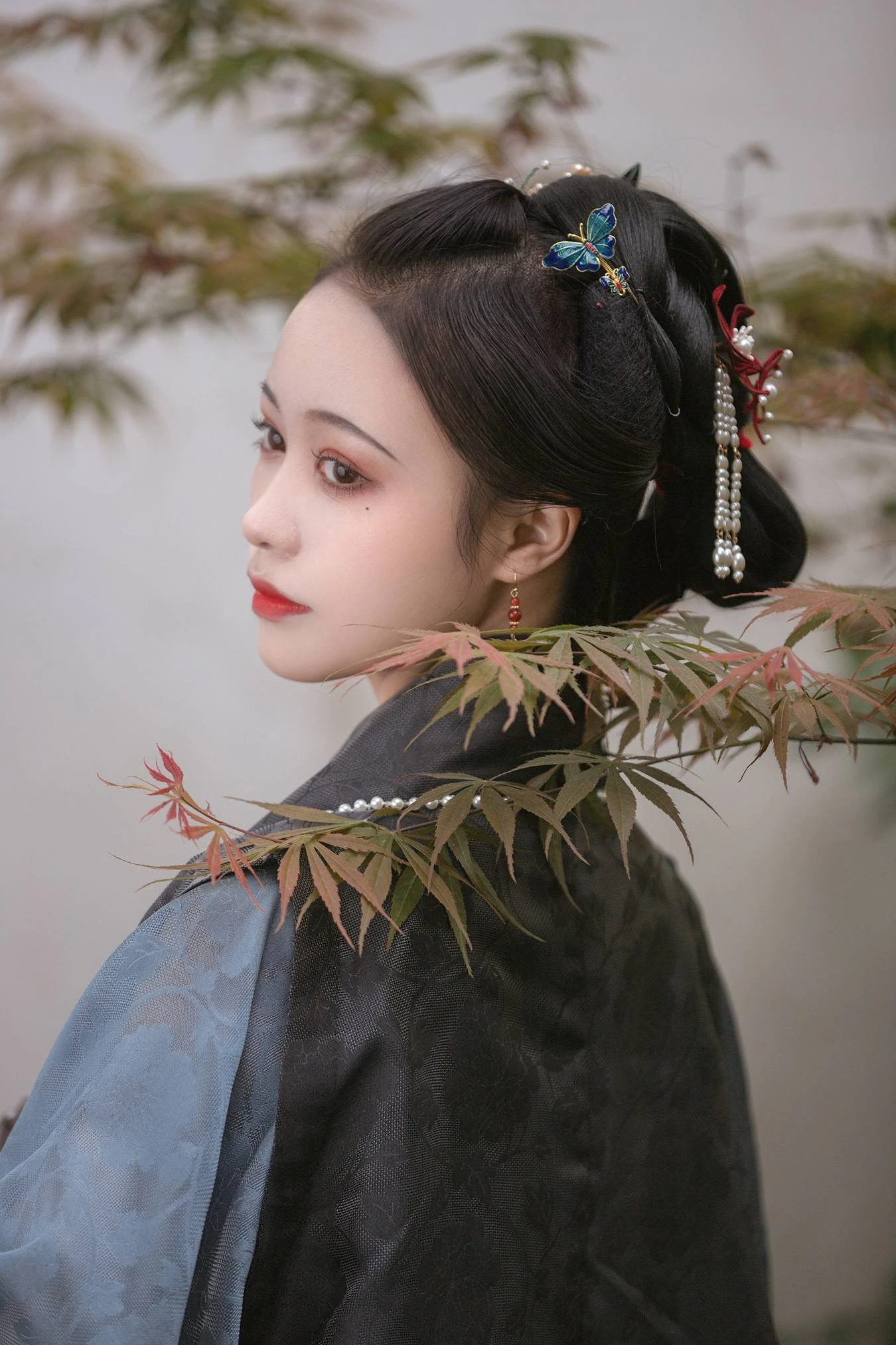[YITUU艺图语] 2022.03.31 乐闲 梨一依 [30P/590MB]