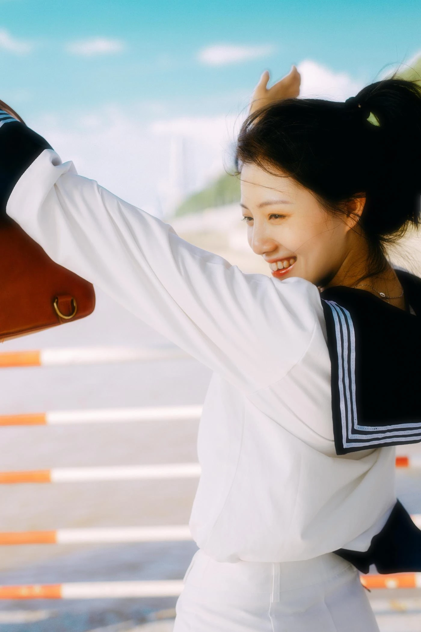 [YITUYU艺图语] 2021.11.19 相约码头 黎美汐 [34P/66MB]