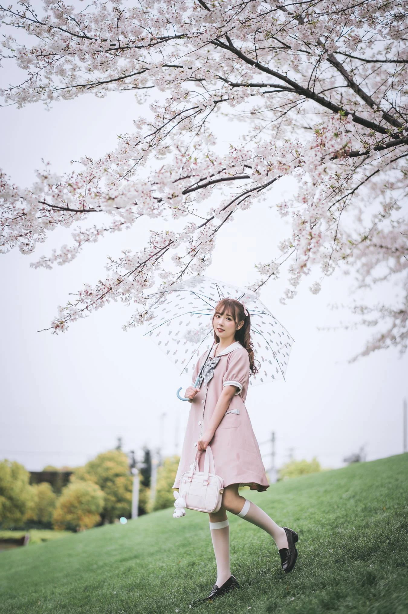 [YITUU艺图语] 2022.04.14 雨樱 田子 [31P/385MB]
