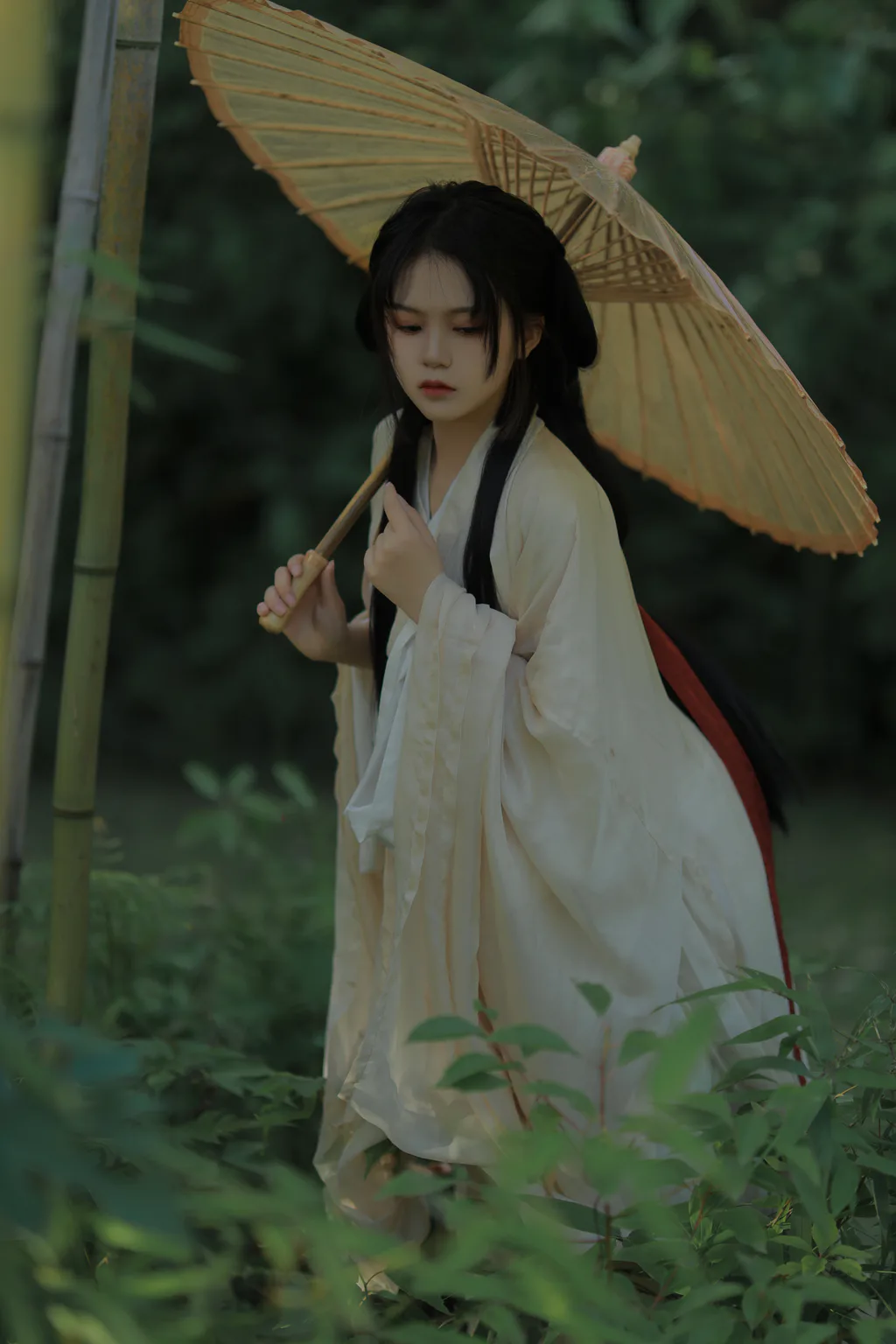 [YITUYU艺图语]2023.04.09 清冷感汉服写真 wenyujia[24+1P/209MB]