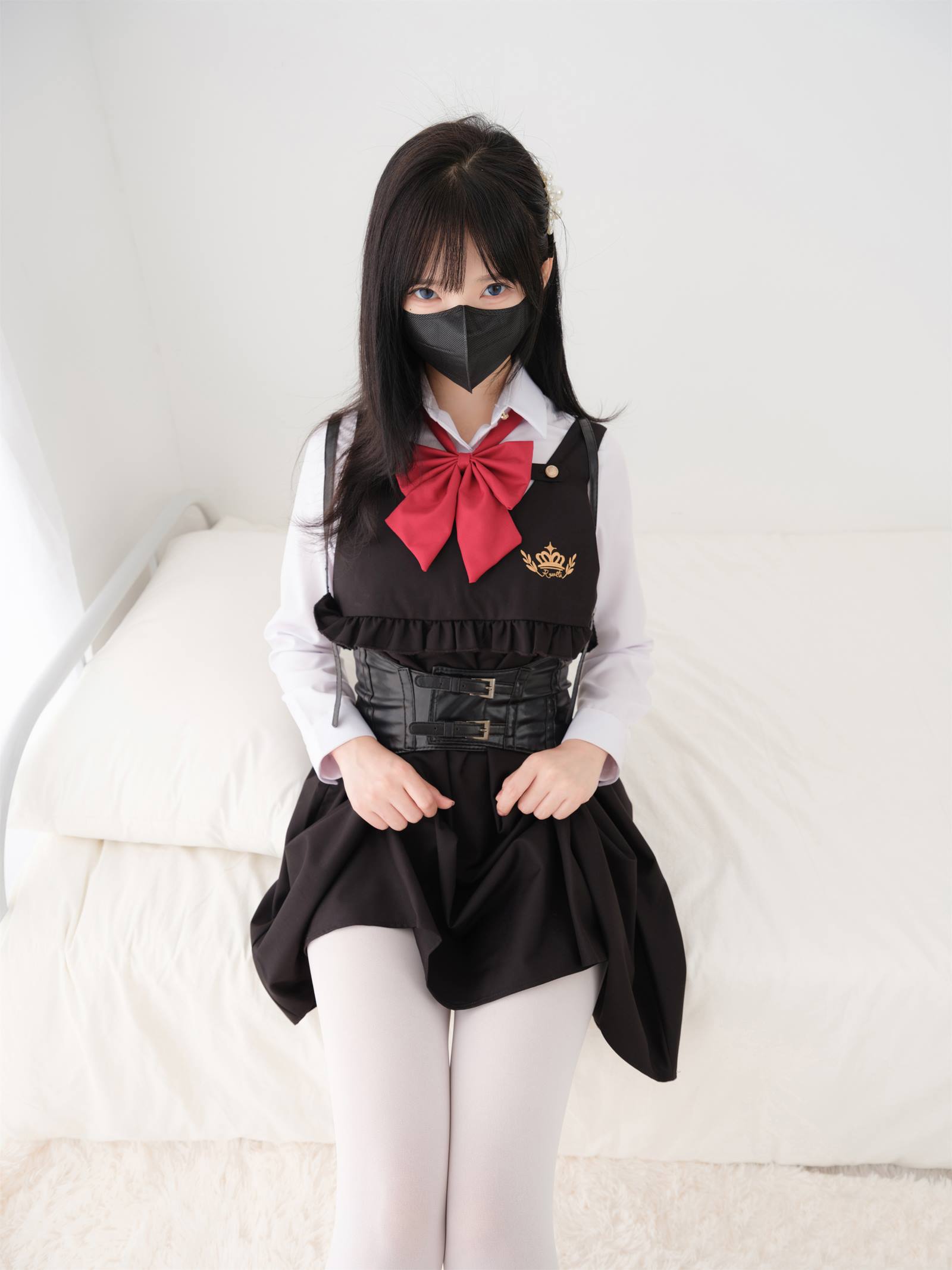 [紧急企划]内部定制 NO.011 见希w 白丝学生服 (V2.0)[85P/379MB]