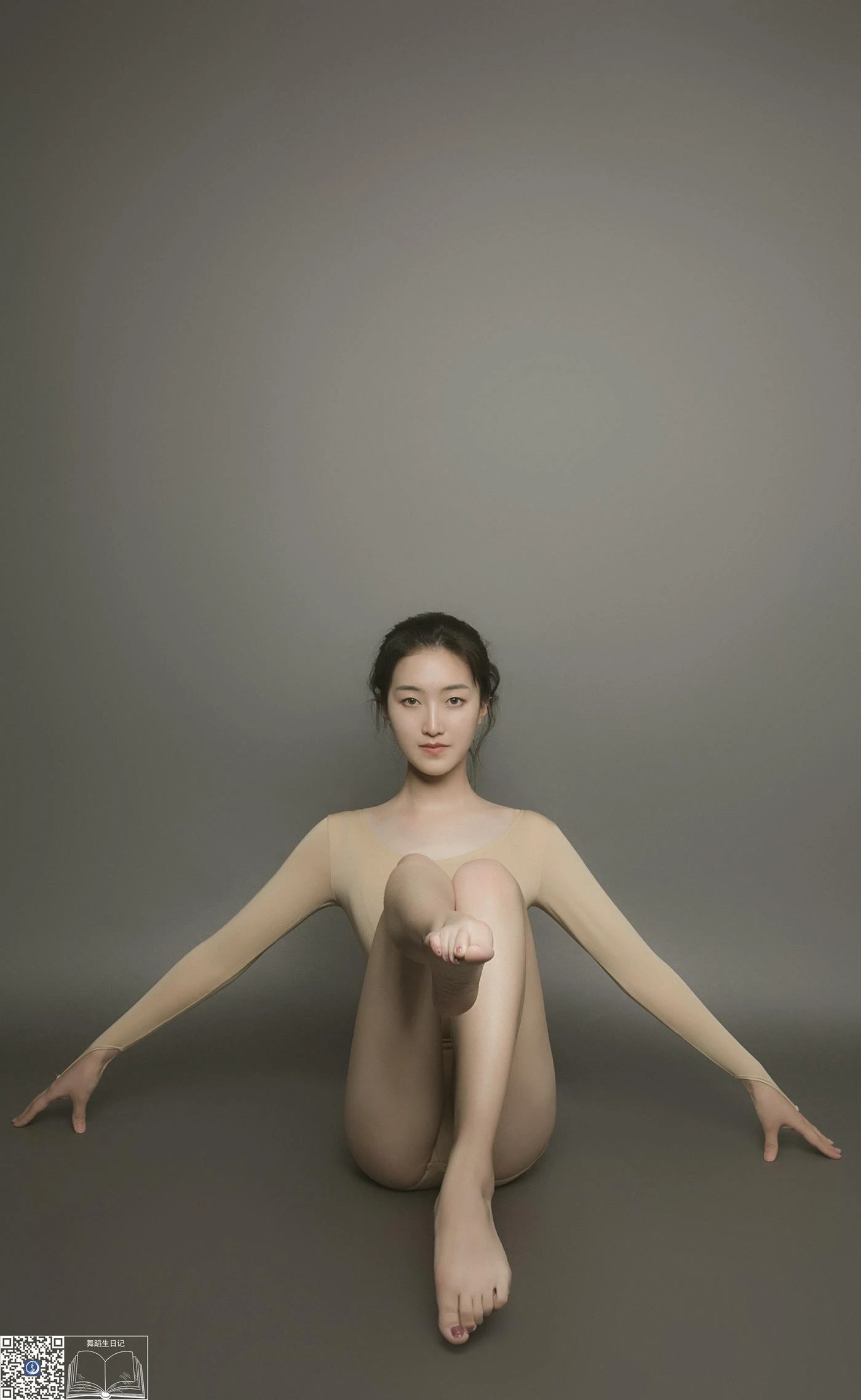[GALLI嘉丽]舞蹈生日记 – 欣美[35P/113MB]