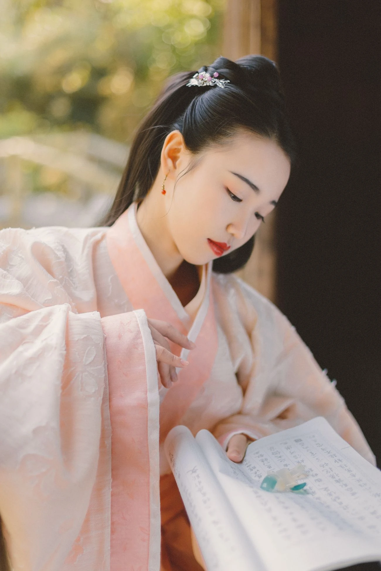[YITUYU艺图语] 2021.12.30 不知心恨谁 啊琰 [35P/331MB]