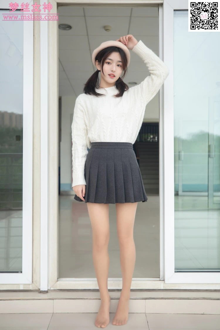 [MSLASS梦丝女神] 2019-11-18 璇璇 9分五官 [63P/1V/0.99GB]