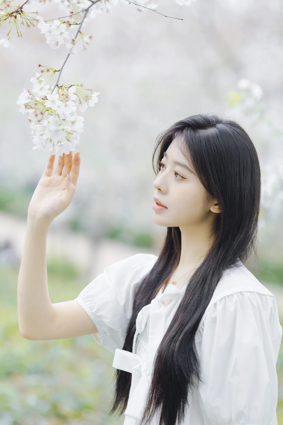 [YITUYU艺图语]2023.06.19 樱花落下的瞬间 Z_Solla[19+1P/80MB]