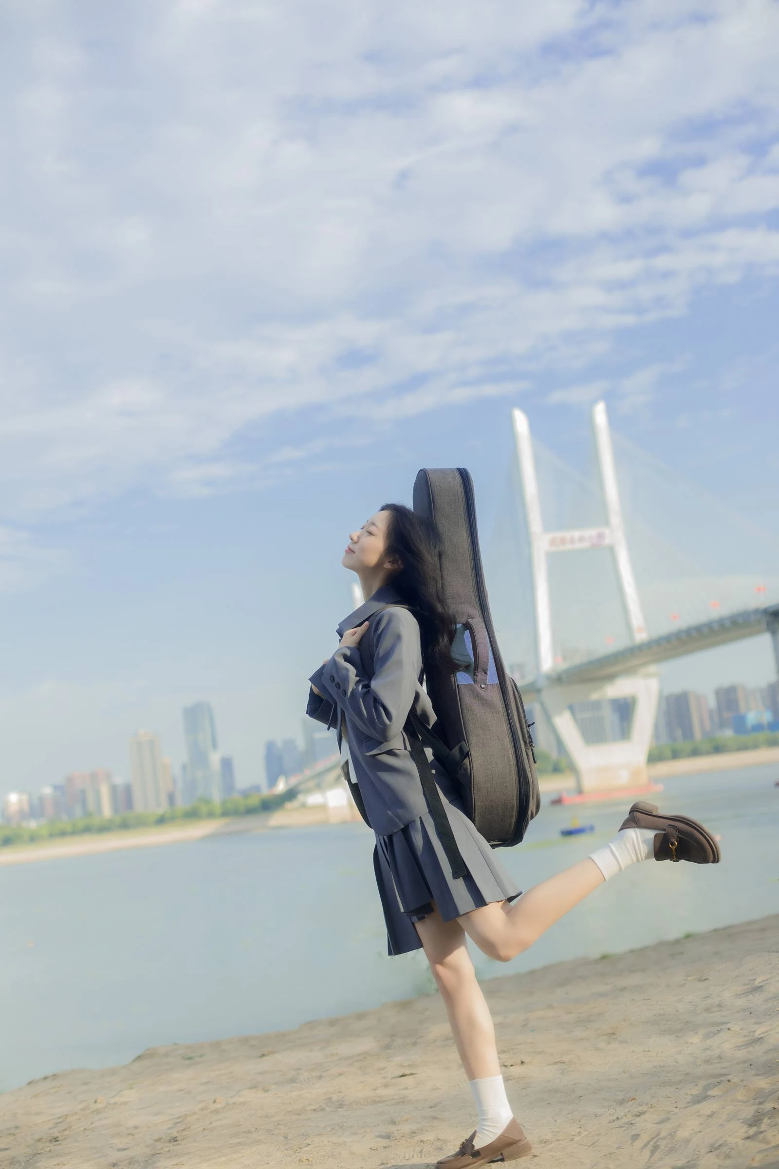 [YITUYU艺图语]2022.10.18 朦朦 饲猫少女-[28+1P/257MB]