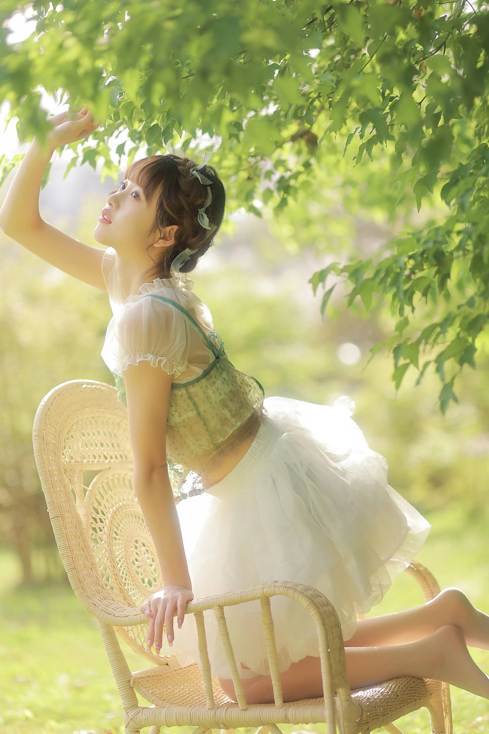 [YITUYU艺图语]2022.09.13 要把梦藏进树叶里 -金鱼yu[21+1P/244MB]