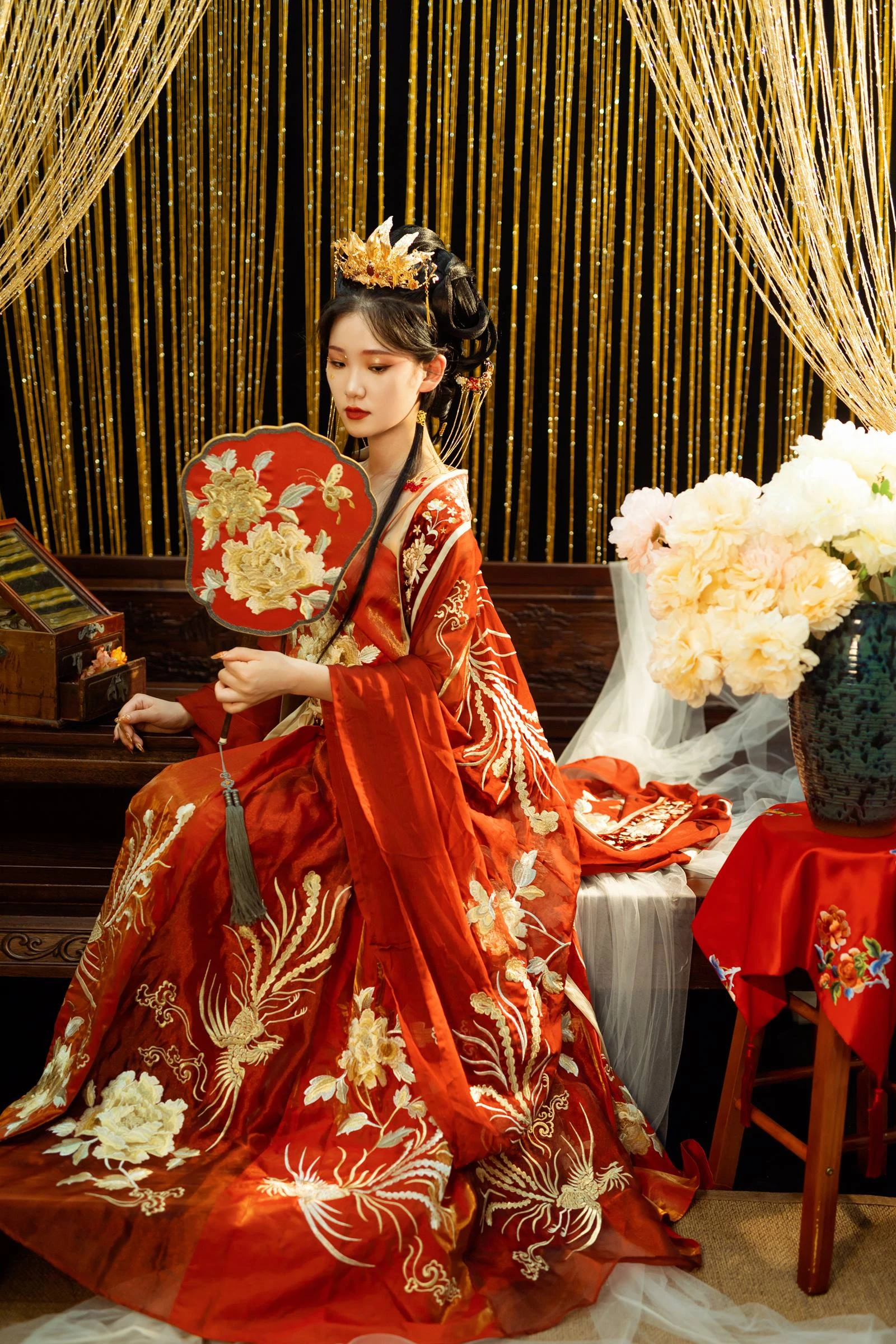 [YITUYU艺图语]2022.09.05 红衣娘子 相望回首喵喵喵[47+1P/452MB]