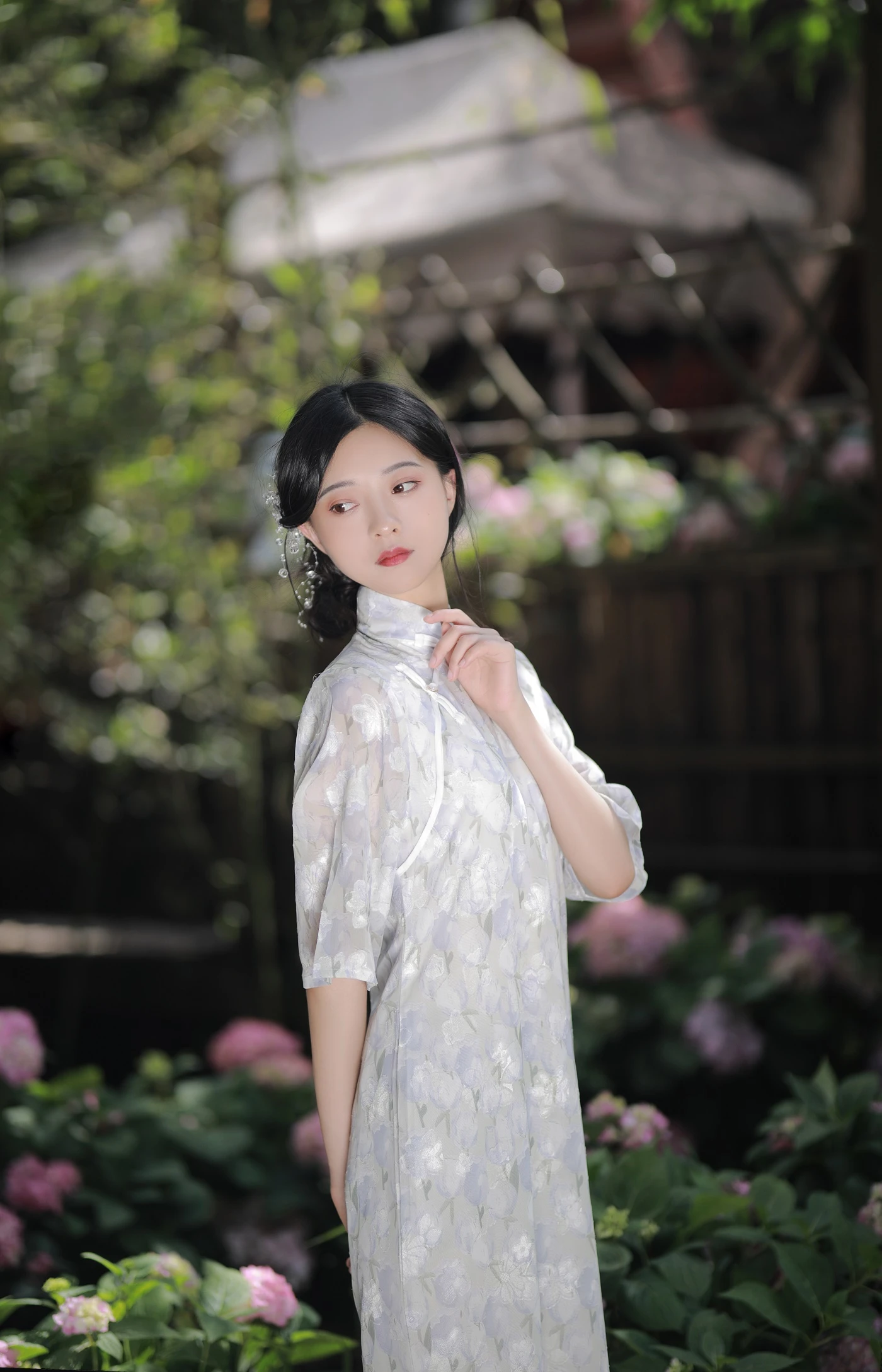 [YITUYU艺图语] 2022.06.23 见过花开 YunFleur [20P/369MB]