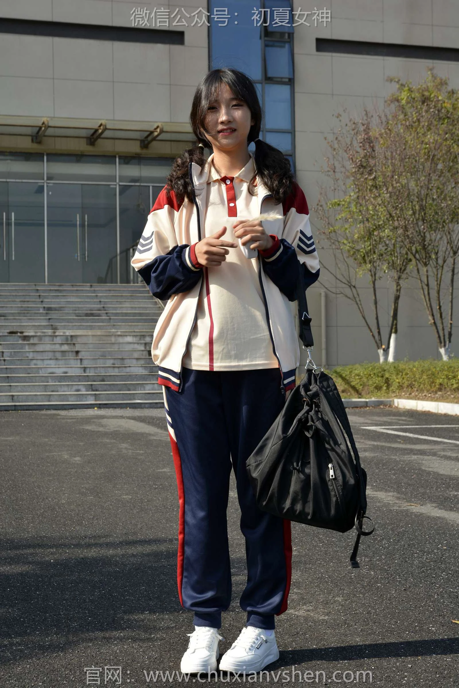 初夏女神 NO.125 点点 英伦风校服[140P/1V/3.50GB]