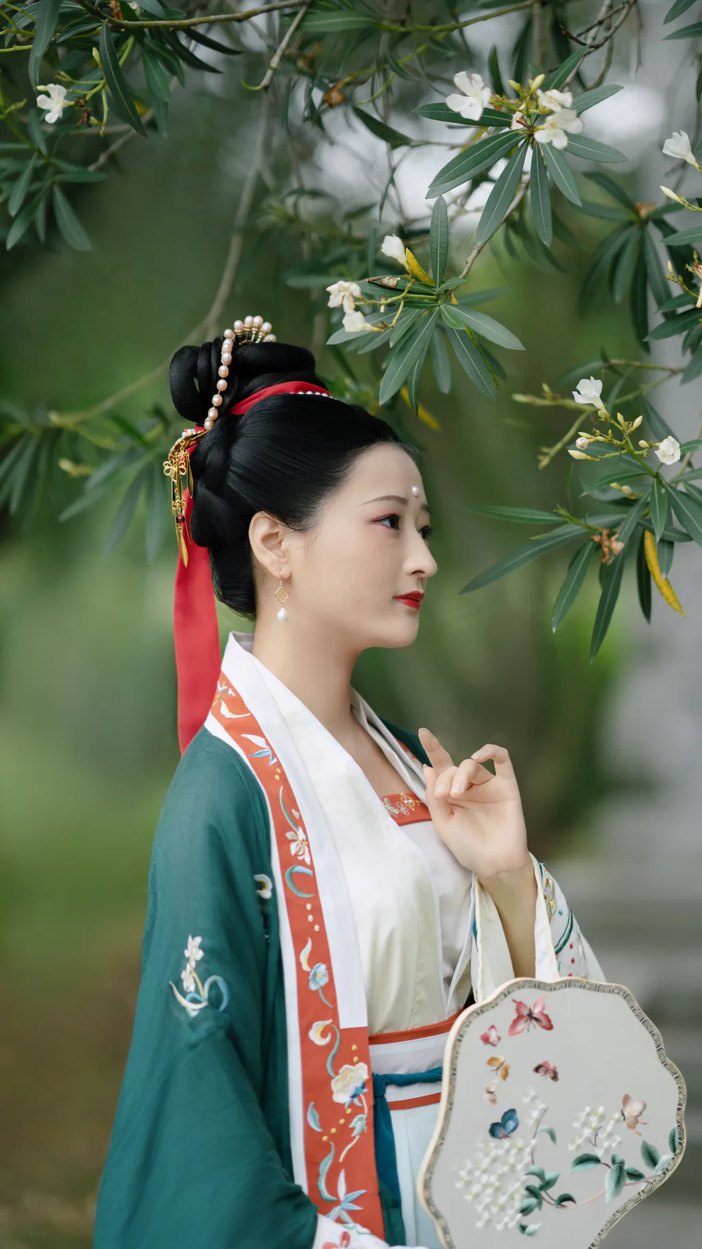 [YITUYU艺图语]2023.01.05 清平乐 谨言JINYAN99[23+1P/113MB]