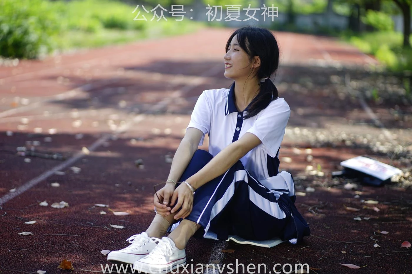 初夏女神 NO.027 点点 旧梦青春[172P/1V/6.61GB]