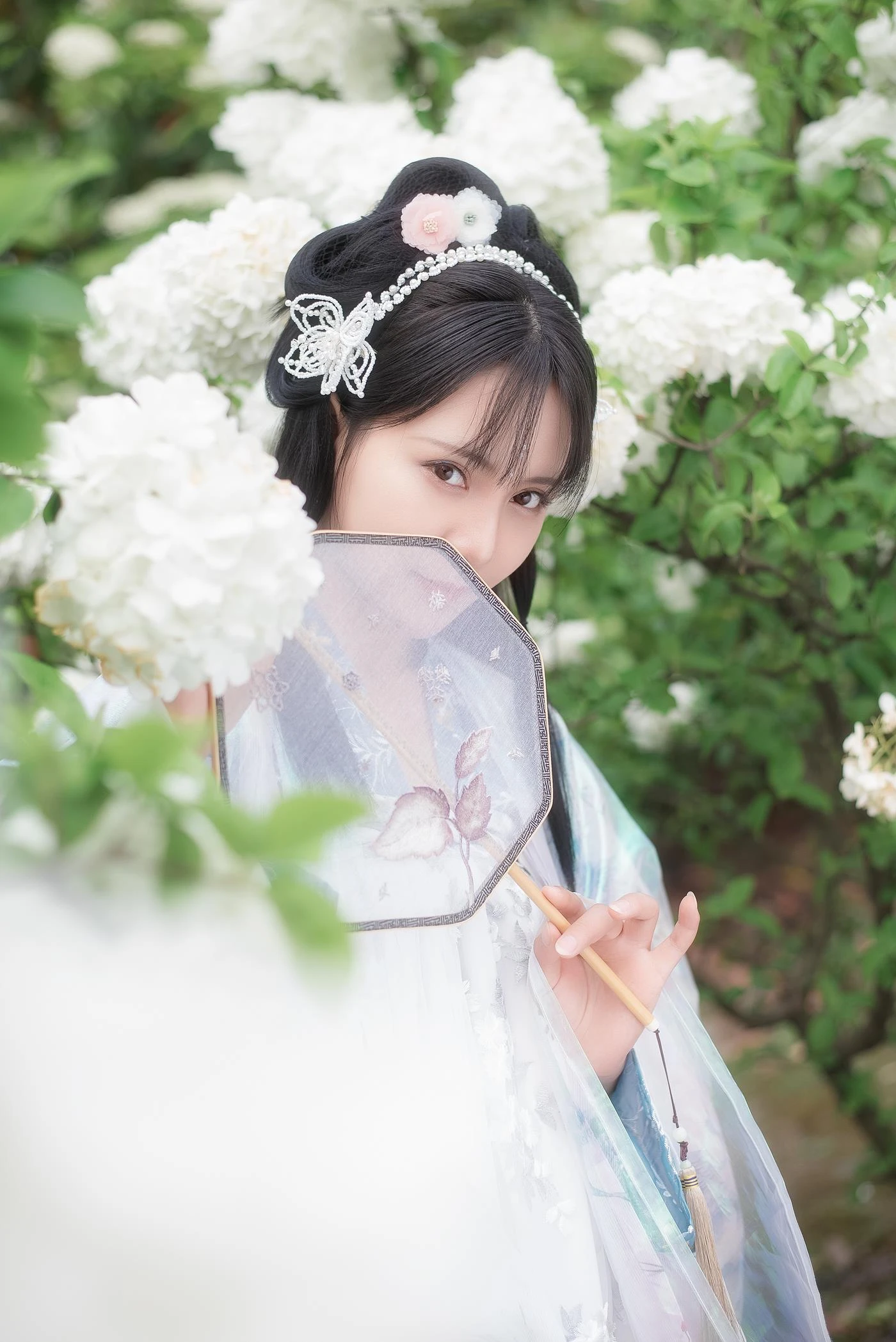 [YITUYU艺图语] 2022.03.02 春日酒 秋山AkI [23P/480MB]