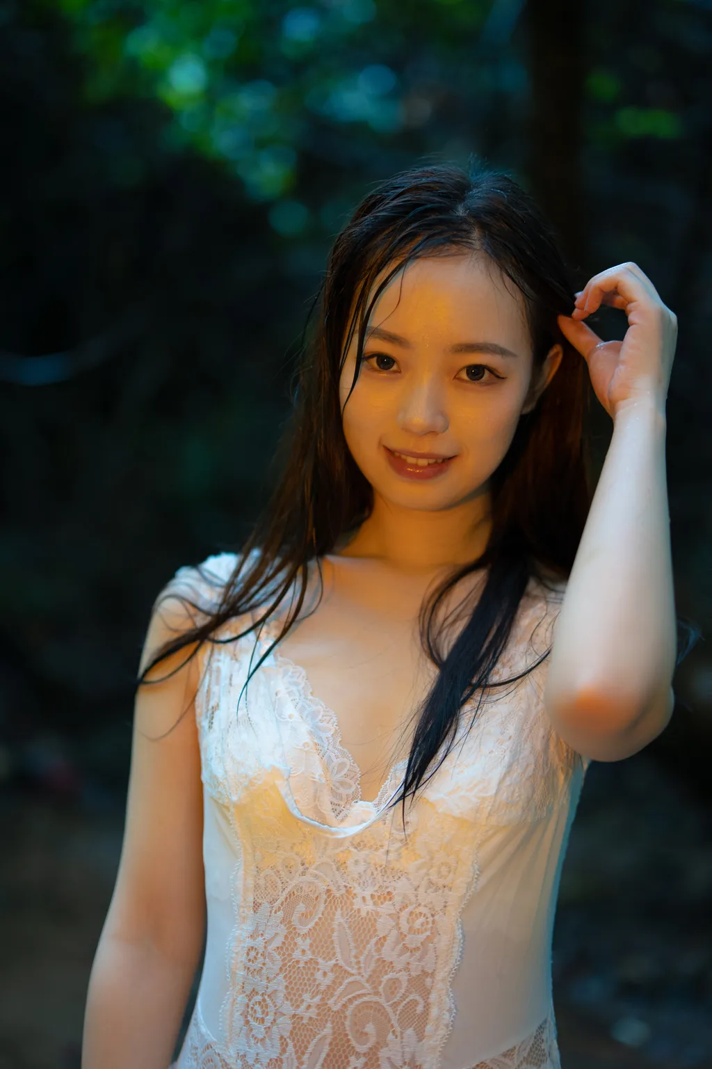 [YITUYU艺图语]2022.12.01 溪水流光 QQ[44+1P/718MB]