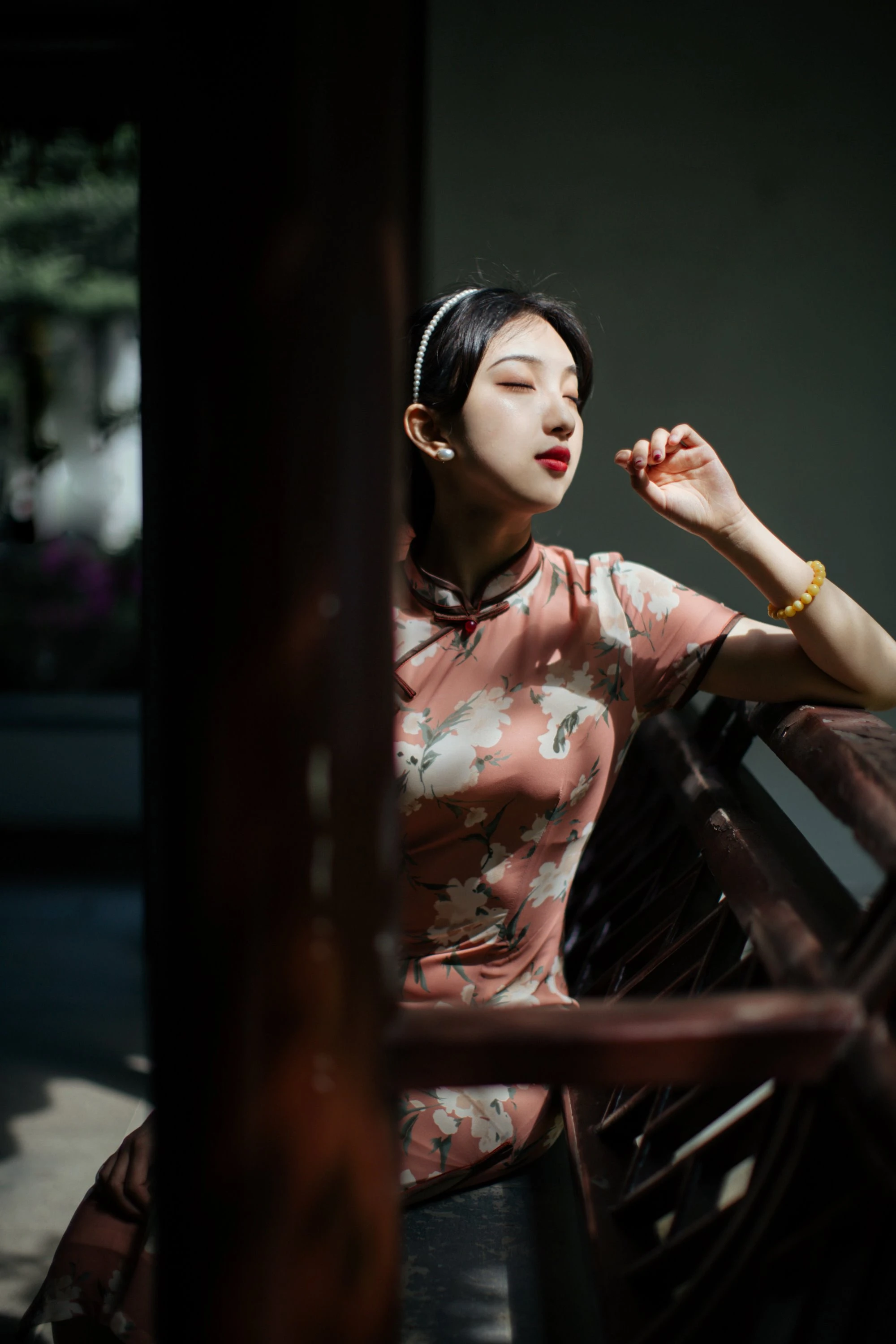 [YITUYU艺图语] 2022.07.12 旧梦惊尘 MMMhedym [22P/236MB]
