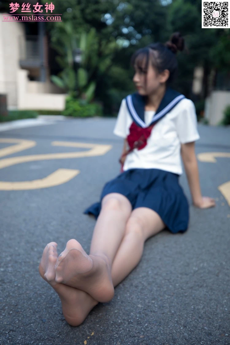 [MSLASS梦丝女神]2019.09.03 JK小女神 玥玥 [64+1P/147M]