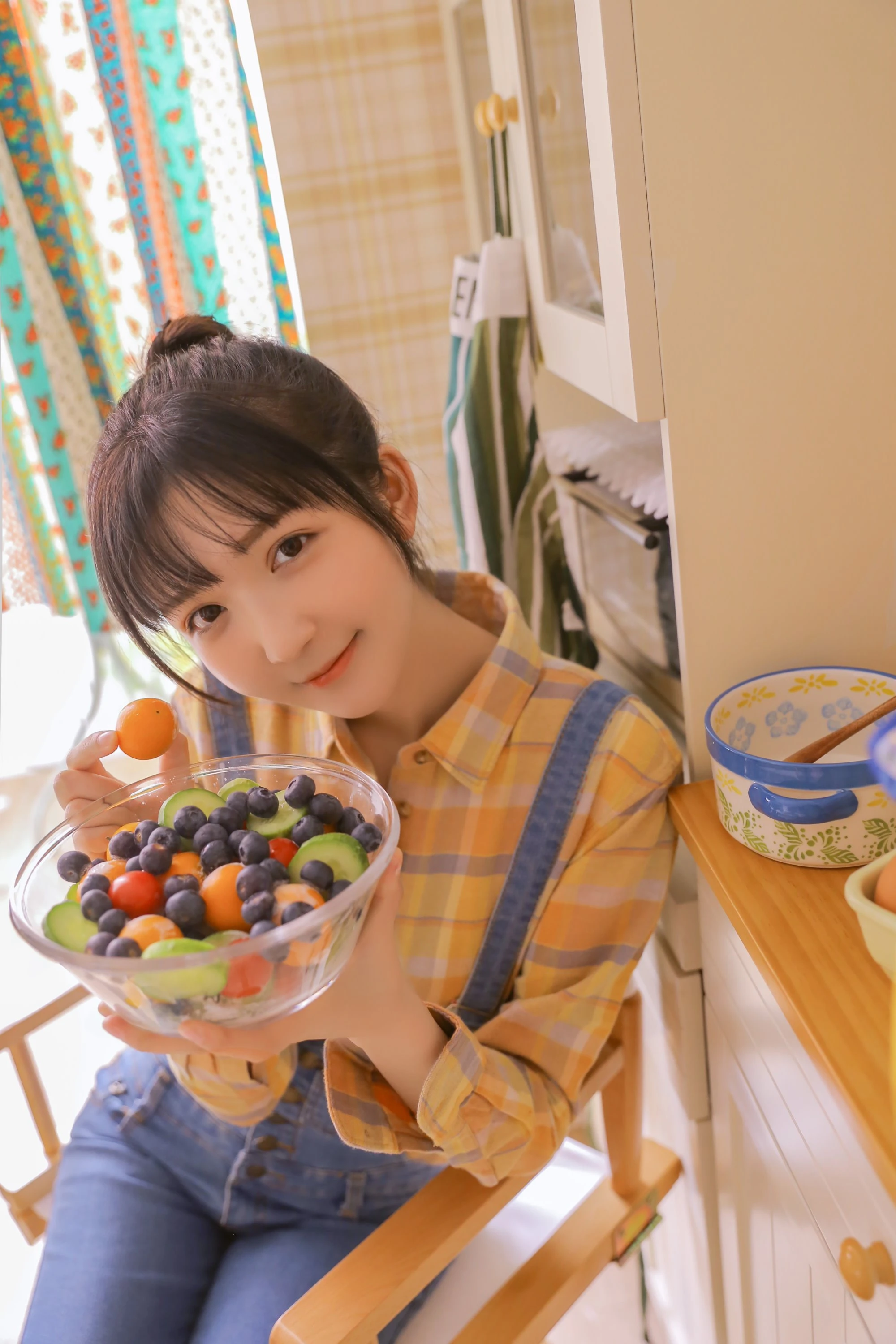 [YITUYU艺图语]2022.07.27 今日小厨娘 金迪-Vivian[25+1P/121MB]