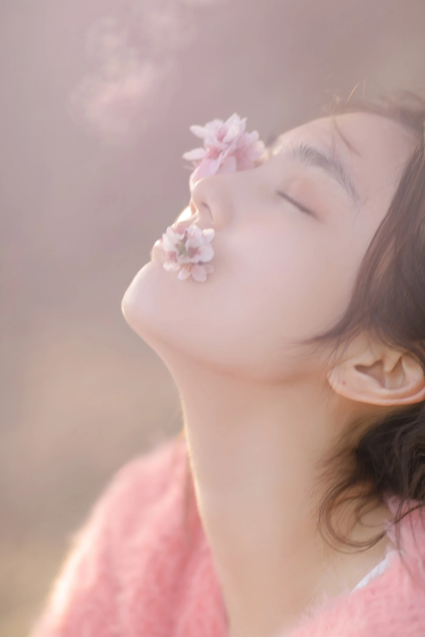 [YITUYU艺图语] 2022.06.23 粉色浪漫 凡凡 [24P/112MB]