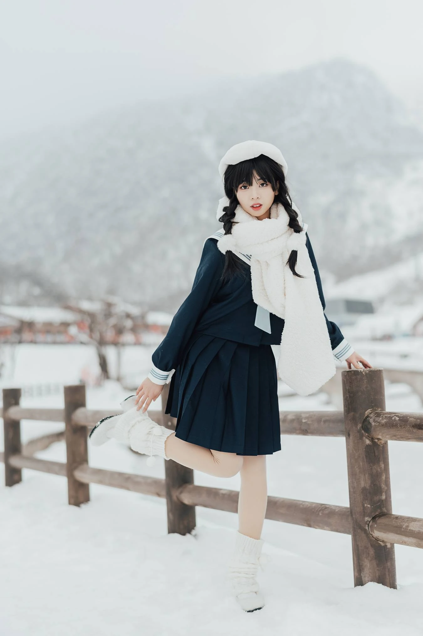 [YITUU艺图语] 2022.04.16 南国的雪 池子 [20P/102MB]