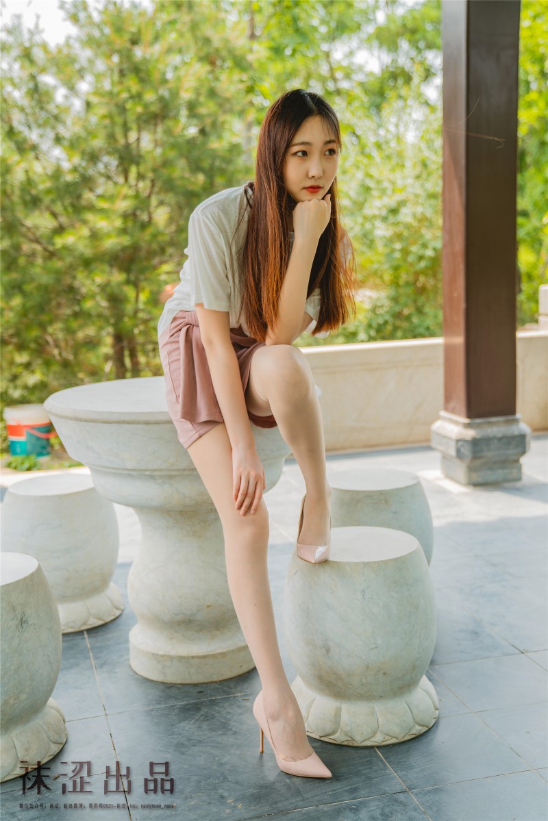 袜涩写真 VOL.062 思甜1.0 [51P/92MB]