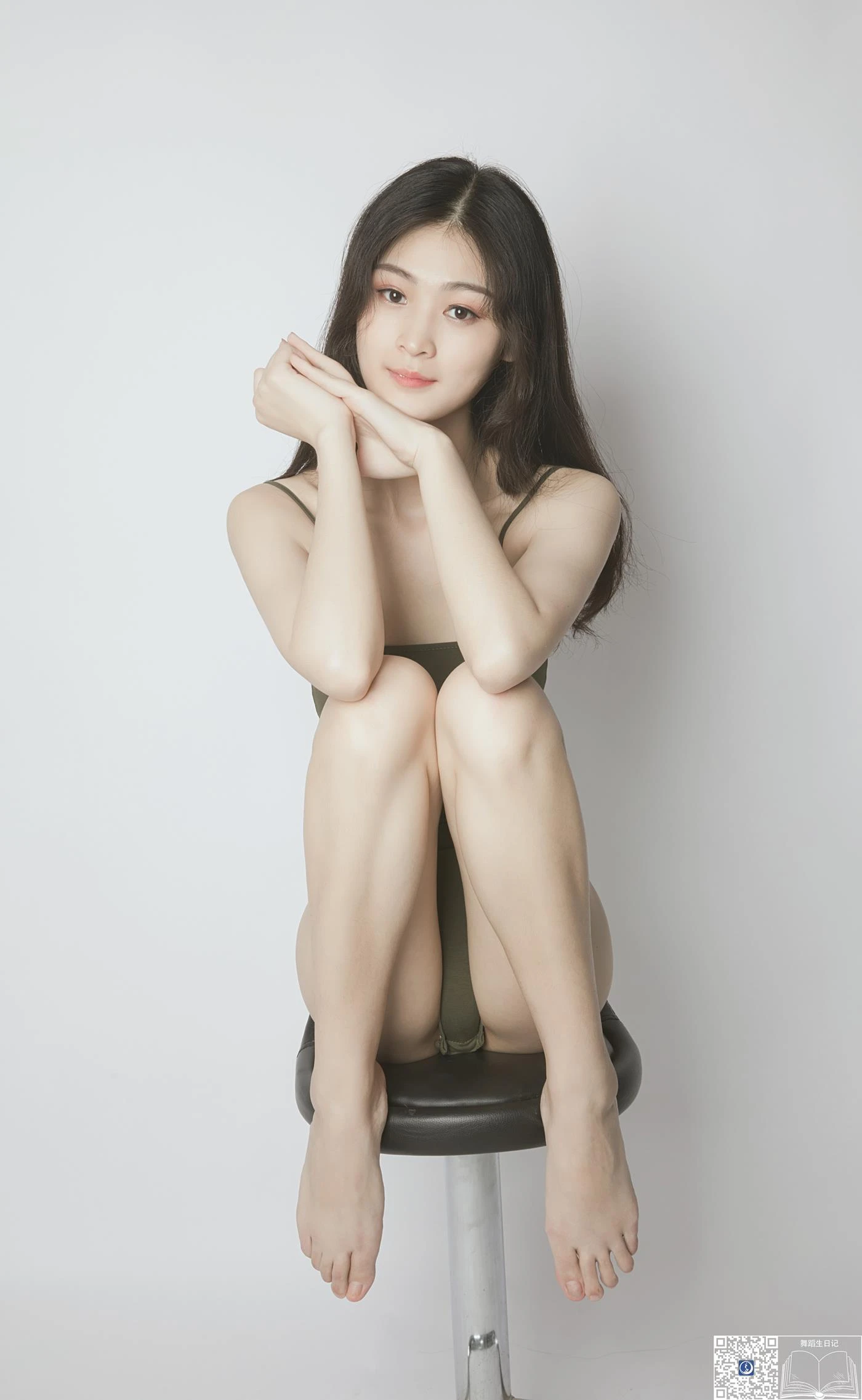 舞蹈生日记 112 刊 一宁[31P/287MB]