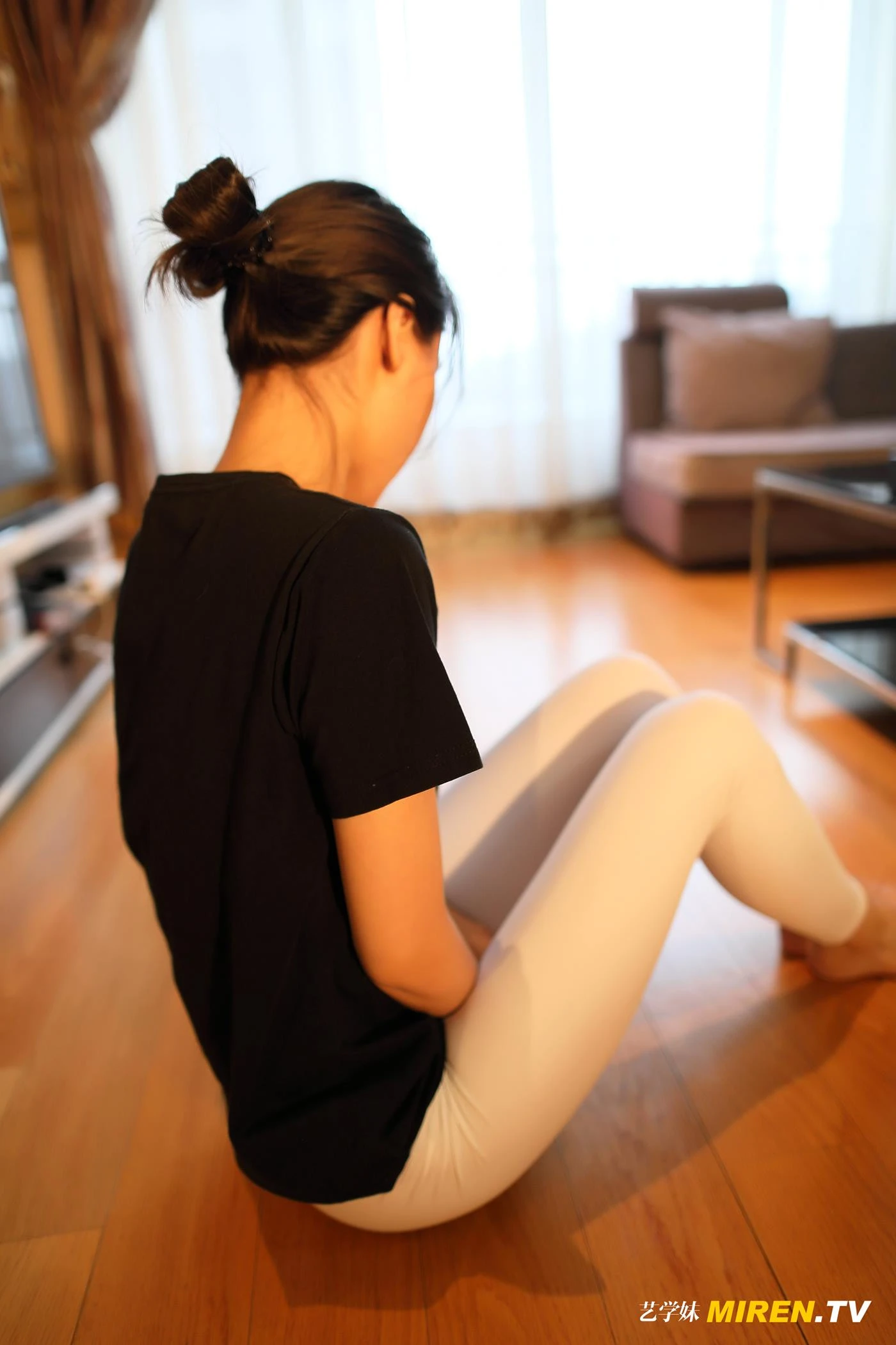 [ROSI艺XUE妹]2020.01.07 NO.0040[42+1P/39M]