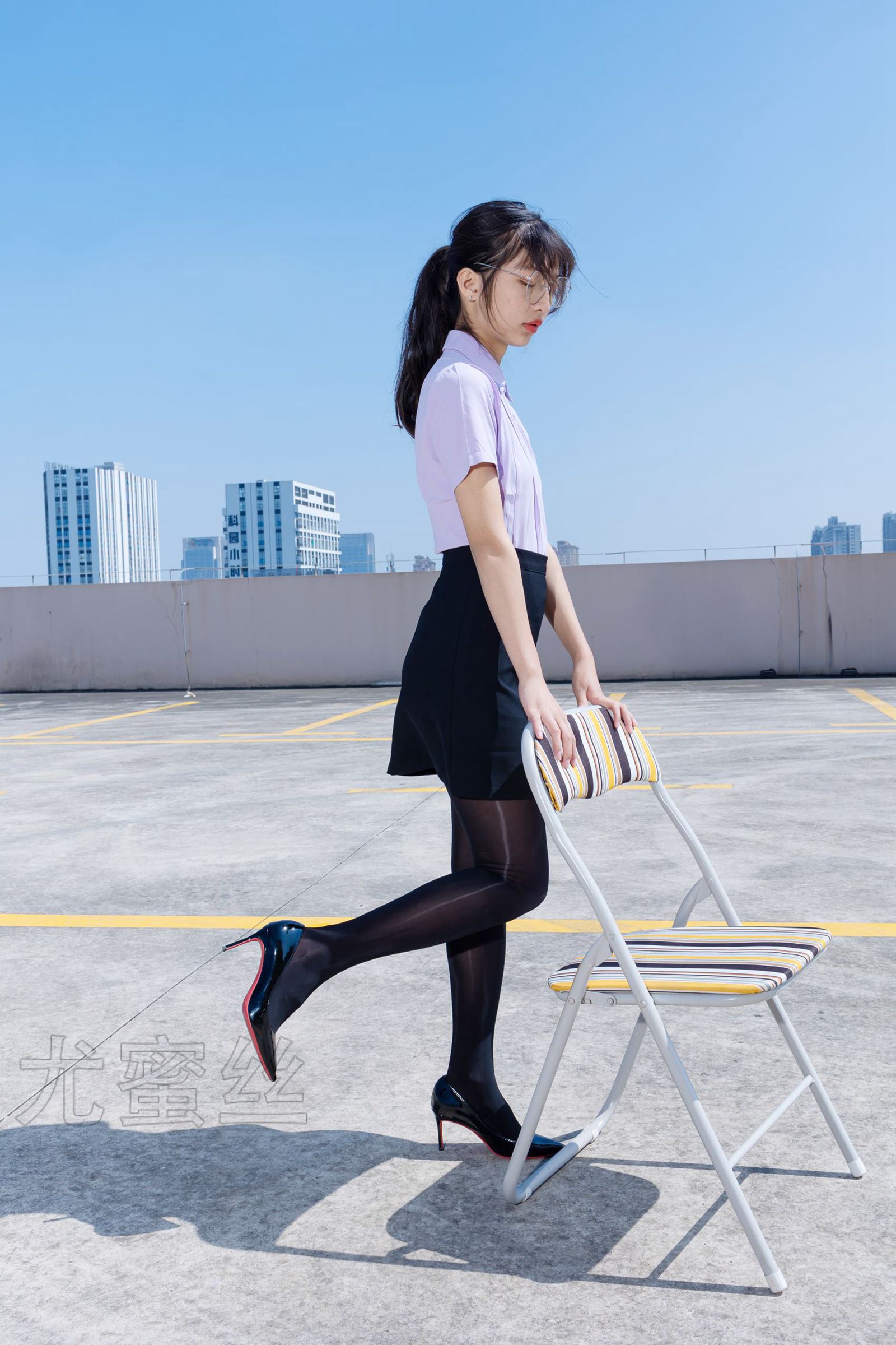 尤蜜丝 NO.083 穿搭推广展示图集[64P/413MB]