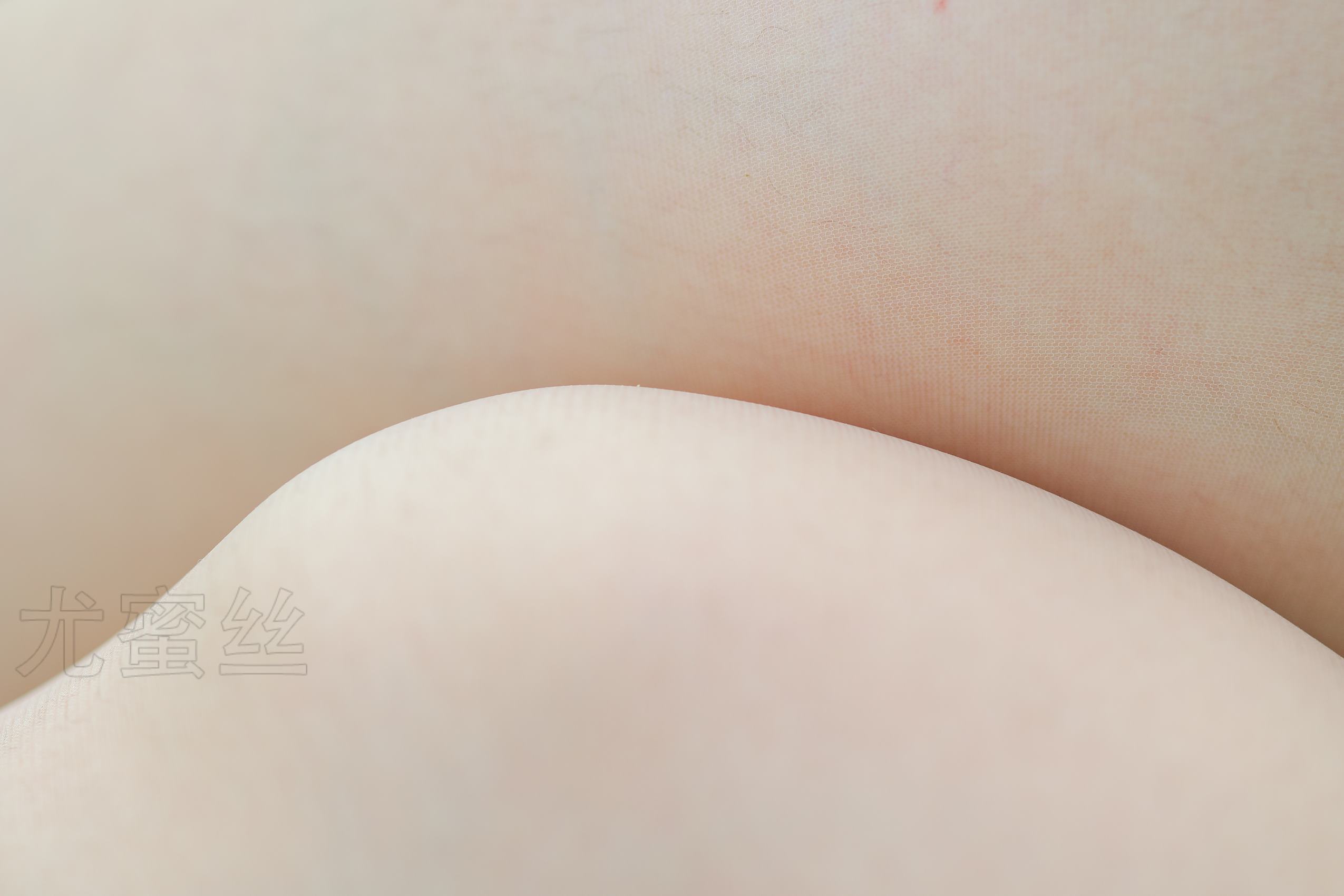 尤蜜丝 NO.061 穿搭推广展示图集[35P/295MB]