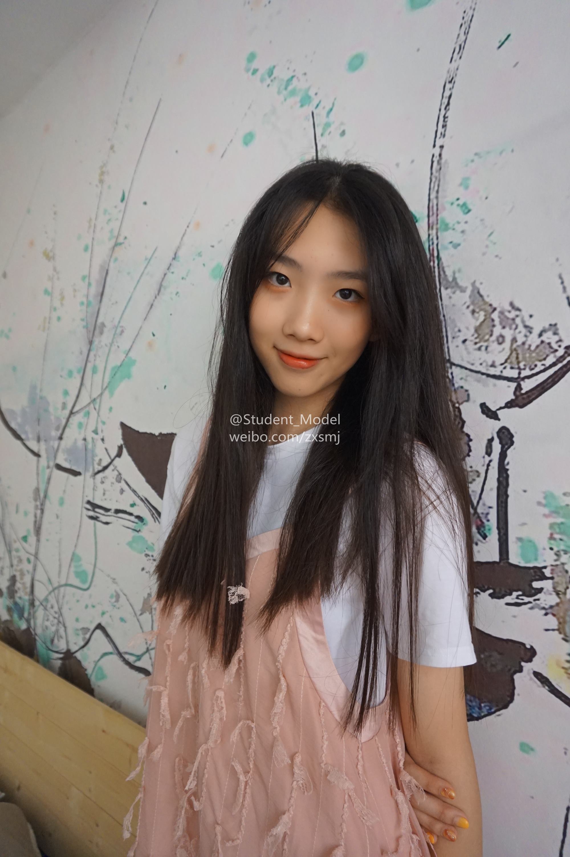 students 美腿镁足 005[126P/378MB]