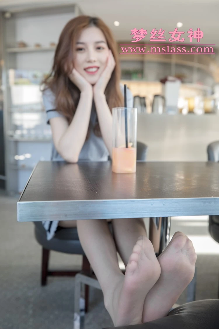 [MSLASS梦丝女神]2019.05.02 假日餐厅女神 苏柔 [103+1P/1.17G]