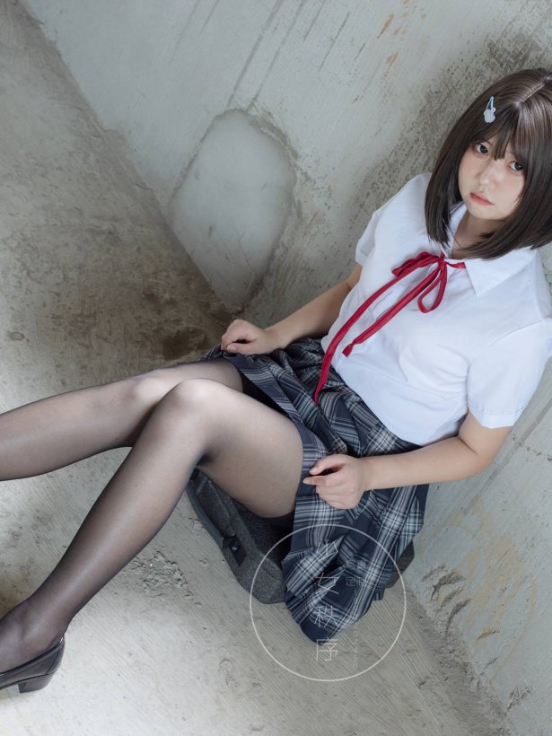 少女秩序 GR04L 黑丝JK[73P/1.44GB]