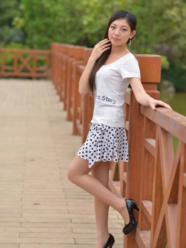 Ecologygreen摄影作品 NO.078 水嫩美模玉足黑丝来袭[34P/458MB]