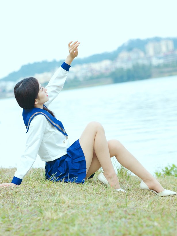 尤蜜丝 NO.061 穿搭推广展示图集[35P/295MB]